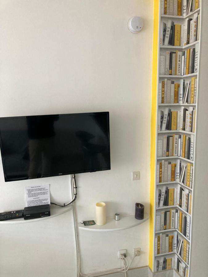 Très Bel Appartement Entièrement Rénové Ampuriabrava Exterior foto